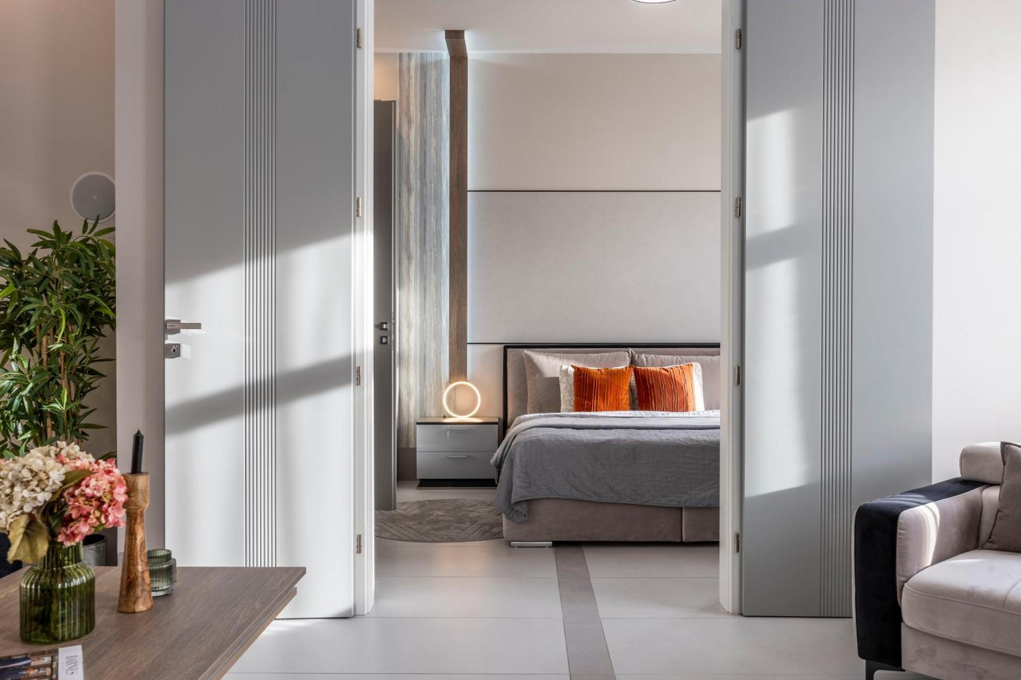 Luxurious High-end Grand On The St Stephen Road Apartment Budapest