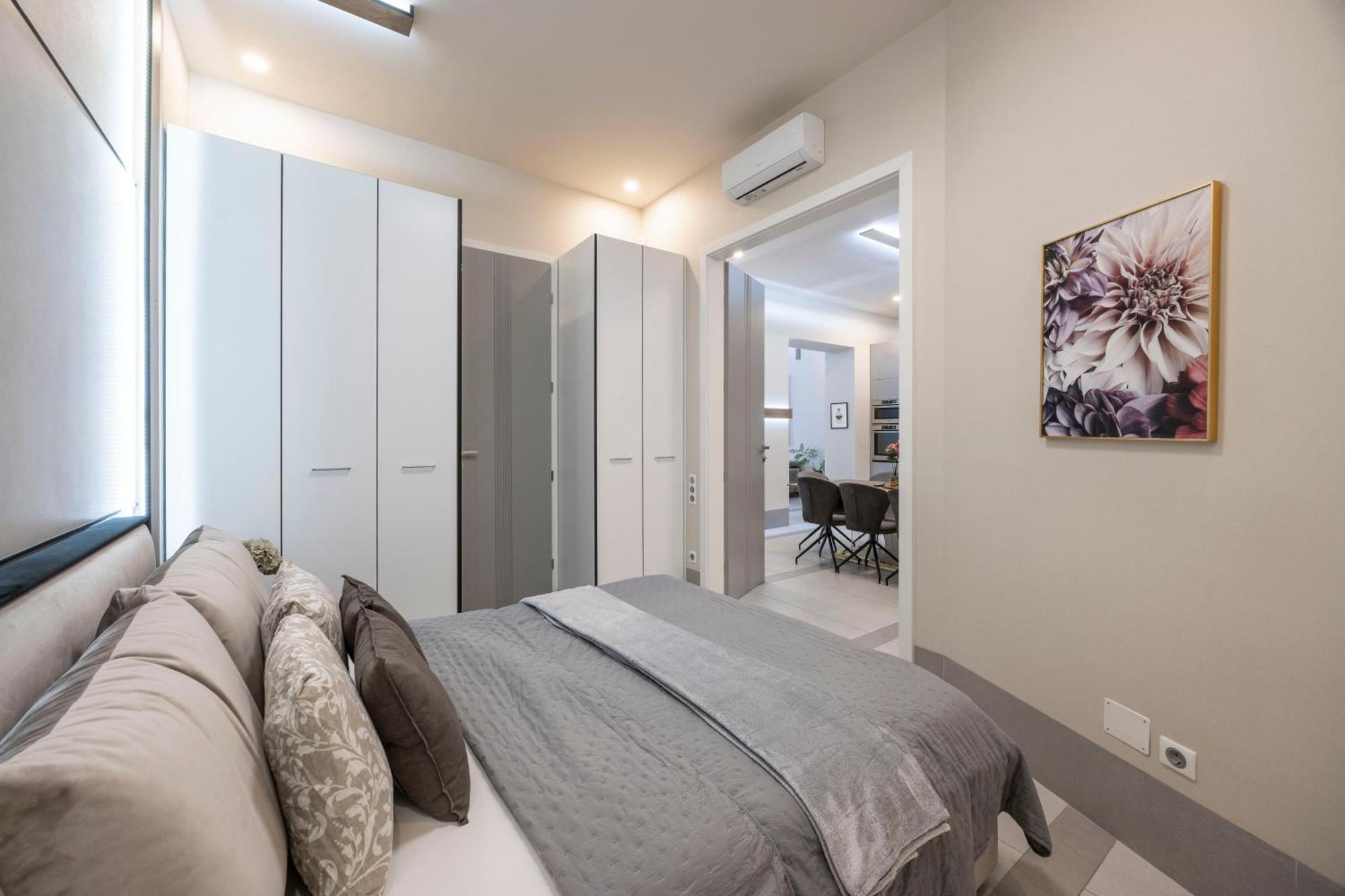 Luxurious High-end Grand On The St Stephen Road Apartmán