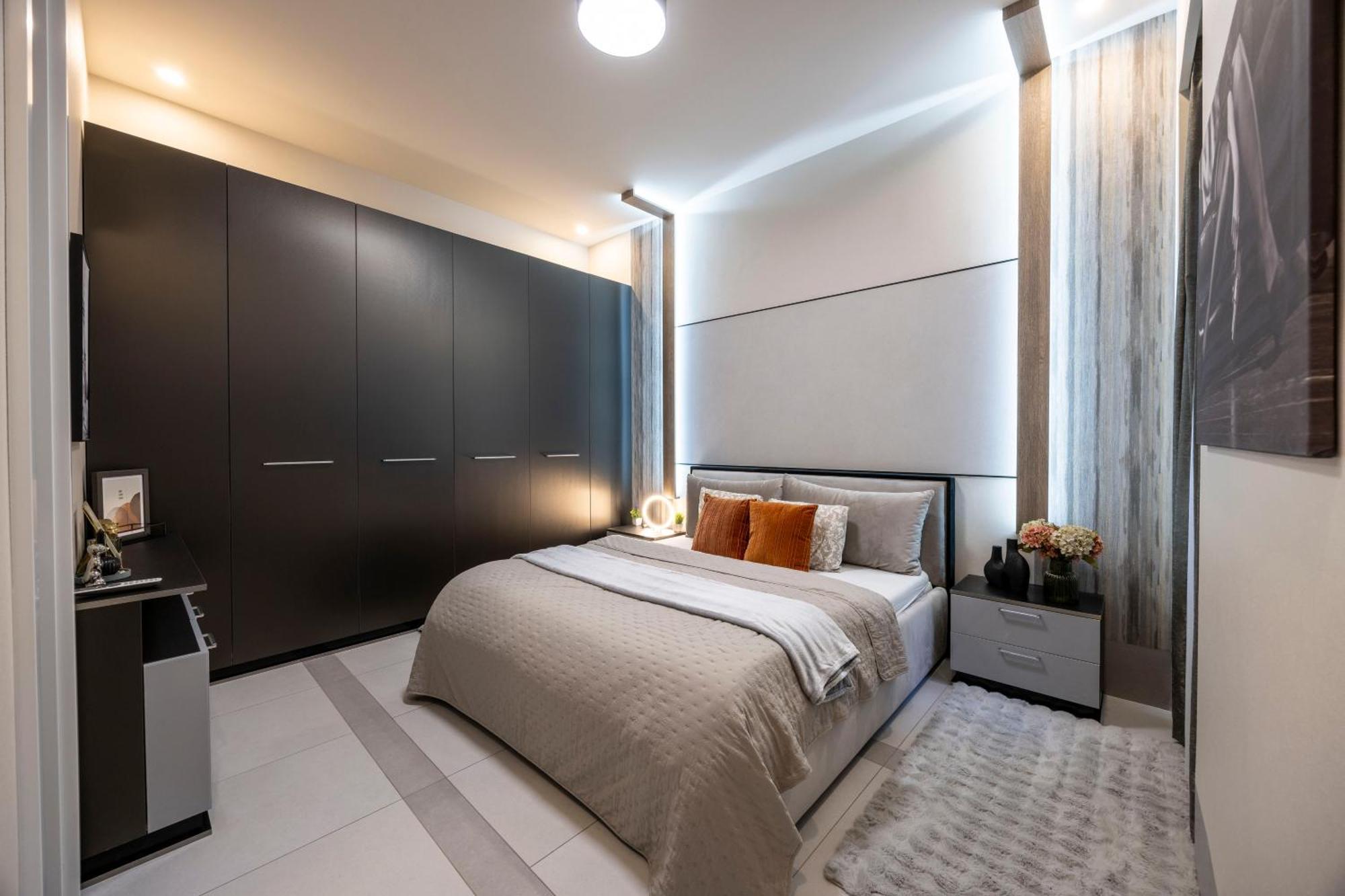 Luxurious High-end Grand On The St Stephen Road