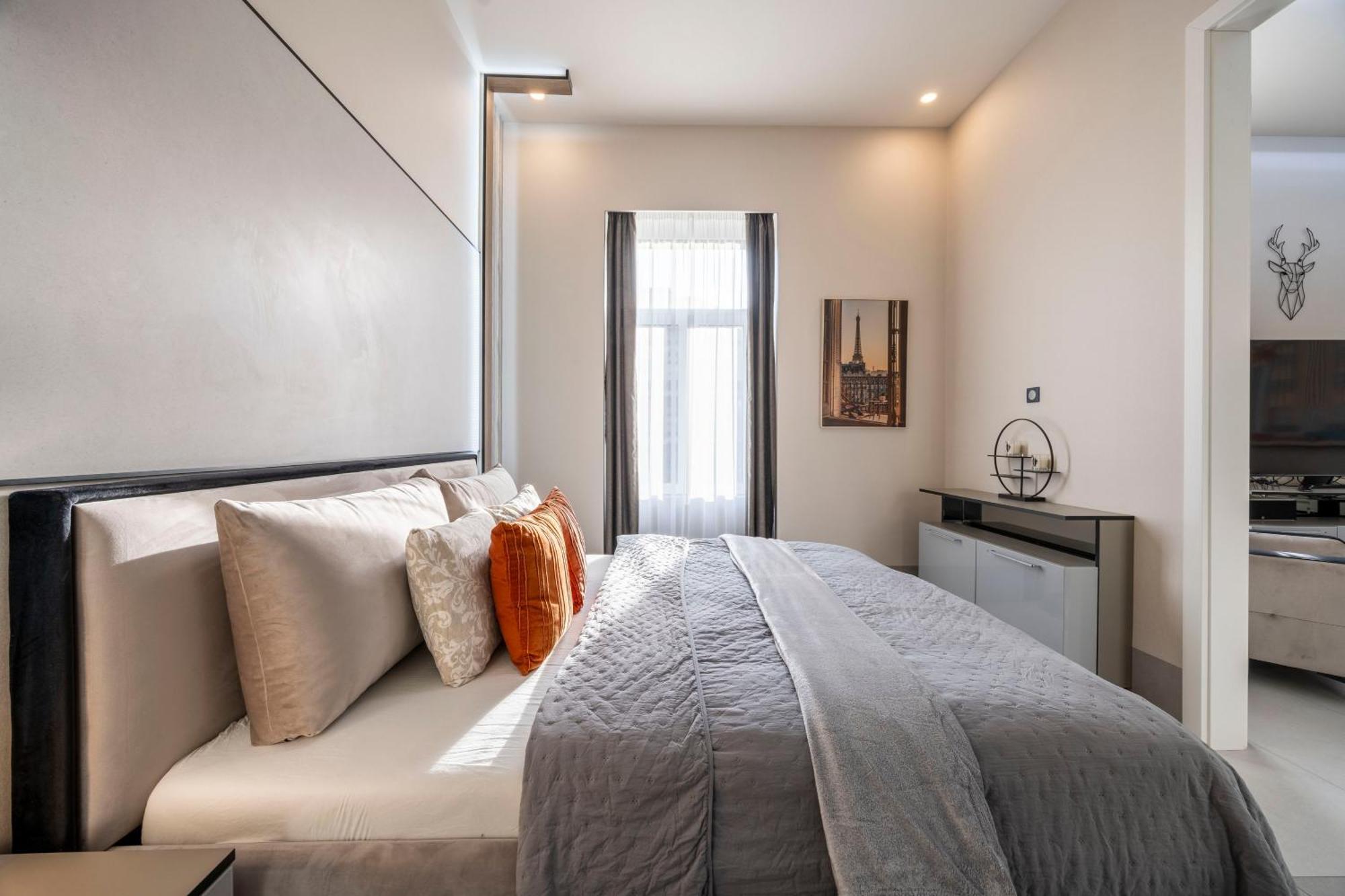 Luxurious High-end Grand On The St Stephen Road Apartmán *